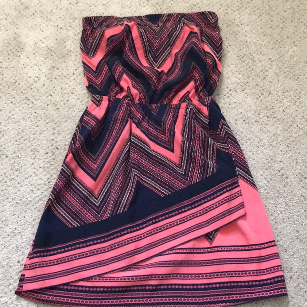 Express Coral/Navy Strapless Dress